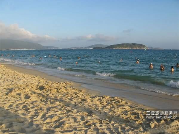 亚龙湾中等价位的首选三亚华宇皇冠假日酒店|